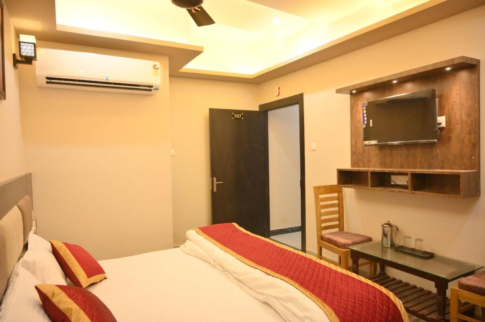 Hotel Ps Residency فاراناسي المظهر الخارجي الصورة