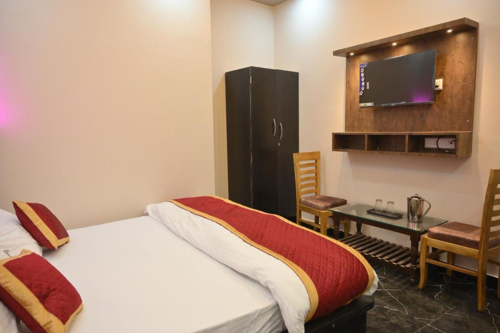 Hotel Ps Residency فاراناسي المظهر الخارجي الصورة
