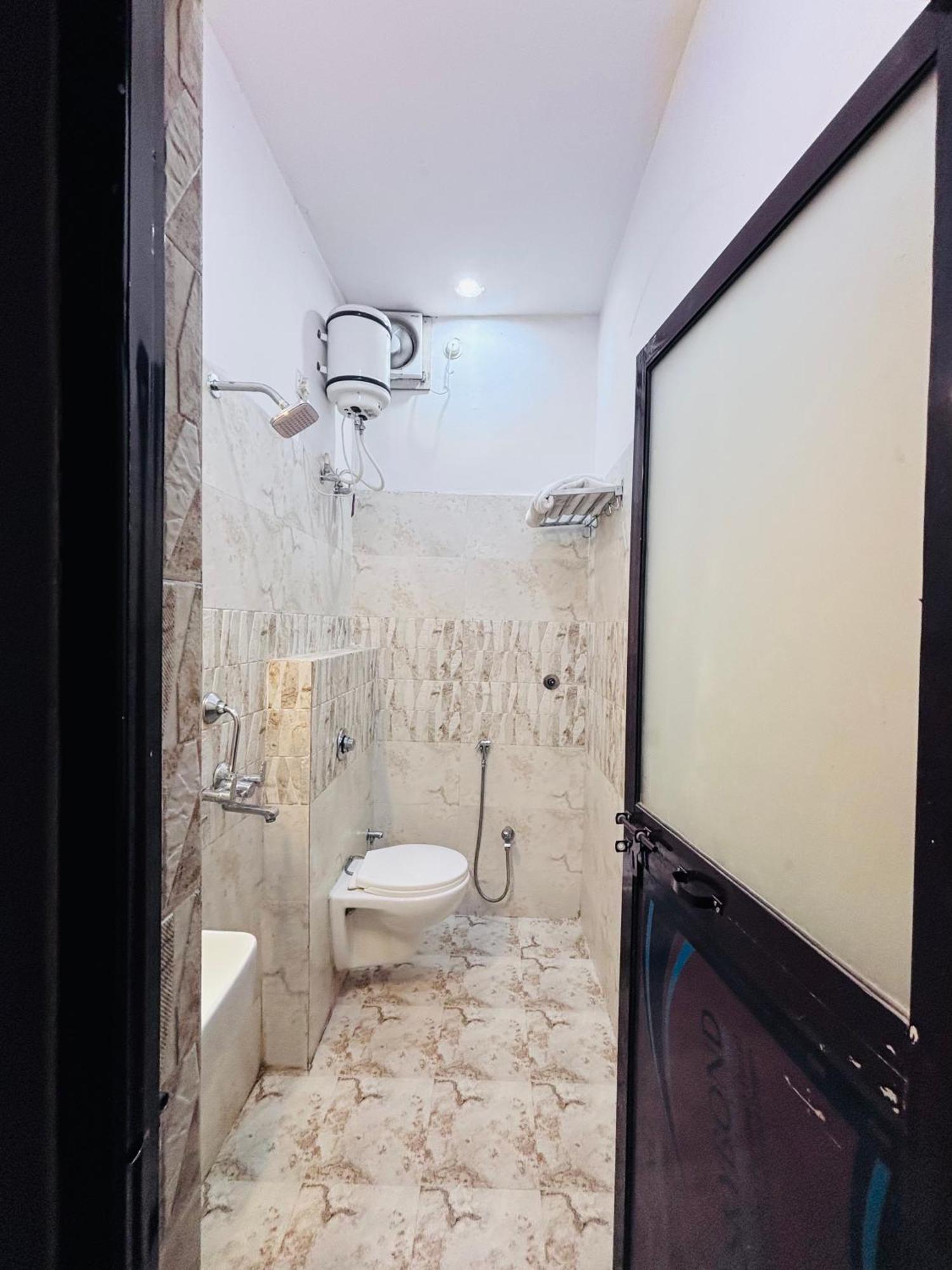Hotel Ps Residency فاراناسي المظهر الخارجي الصورة